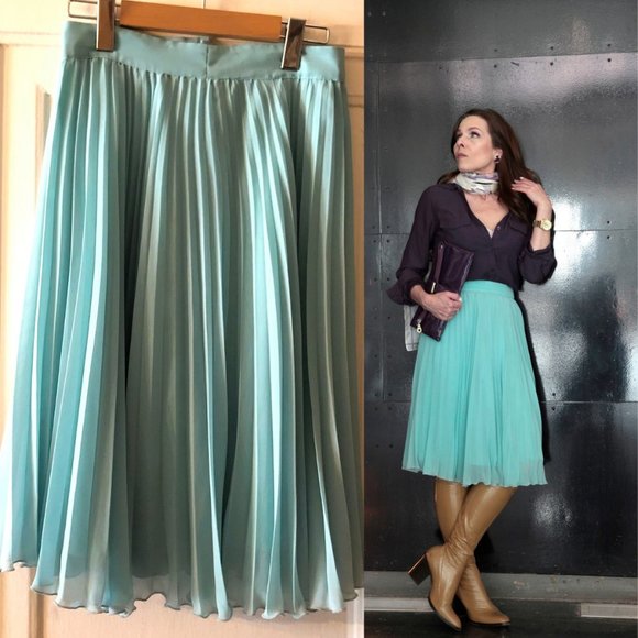 Zara Dresses & Skirts - Zara Preppy Pleated Chiffon Skirt high-waisted Midi Hem, Turquoise Blue, Medium